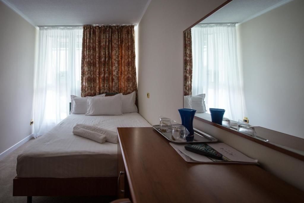 Отель Hotel Bavaria Blu Мамая-78