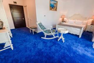 Отель Hotel Bavaria Blu Мамая Deluxe Standard Double Room - Adults only (5 stars)-3